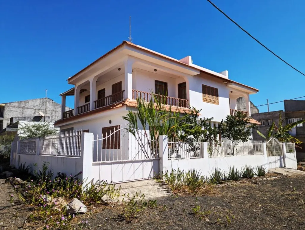 Funaná Apartment