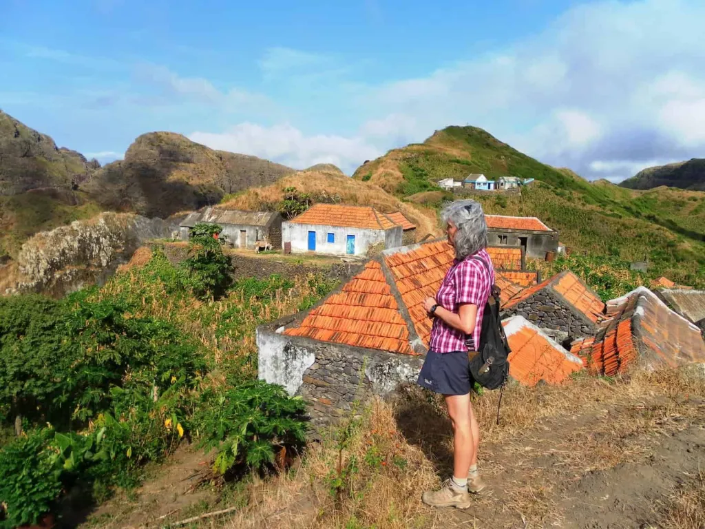 Hike Mato Brasil Trail + Lunch