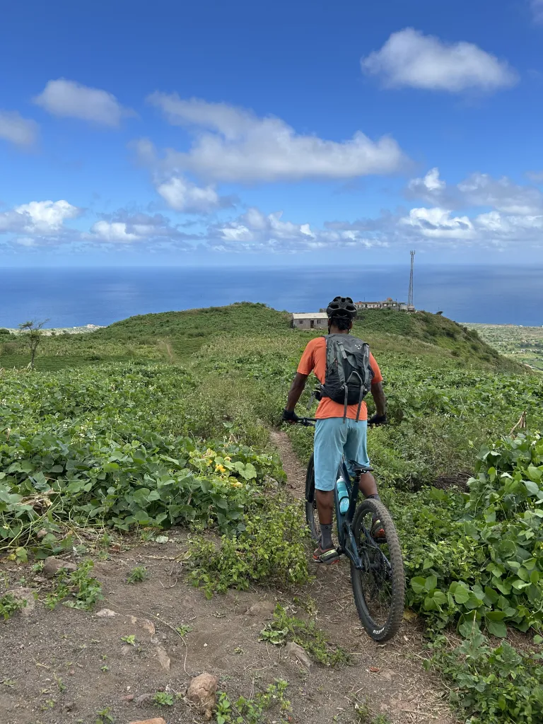 Bike Tour: Rebel Trail – High Mountain Descent to the Rebelados Village