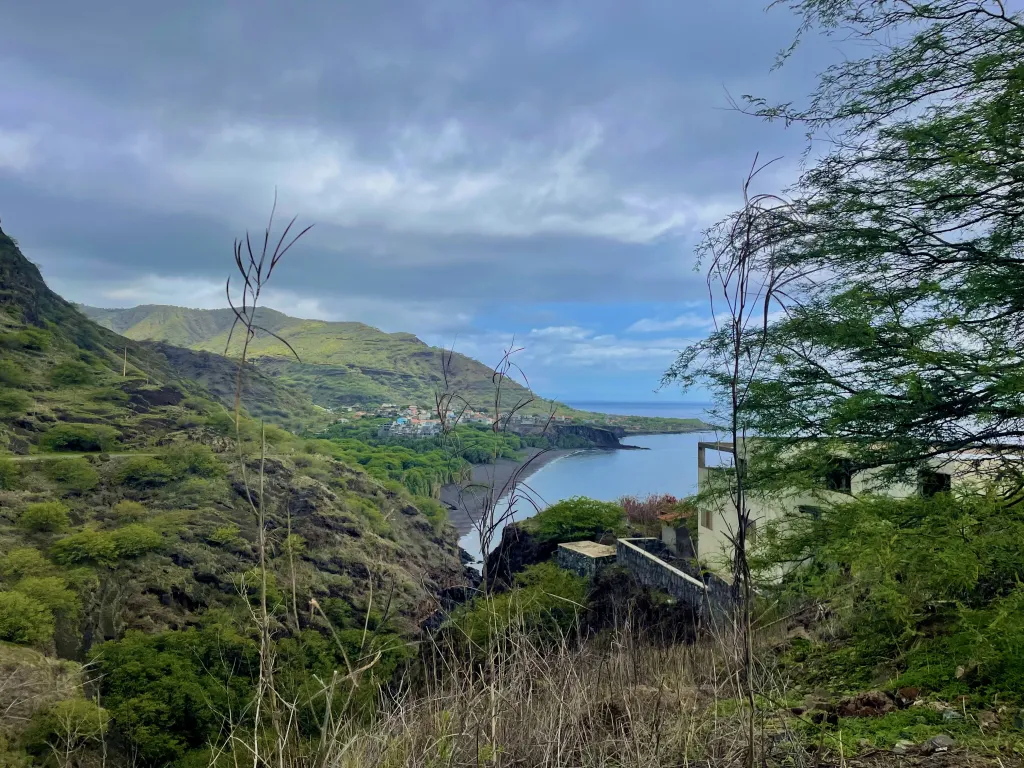 Bike Tour: Easy Ride to Silverbeach & the Cuba Basins